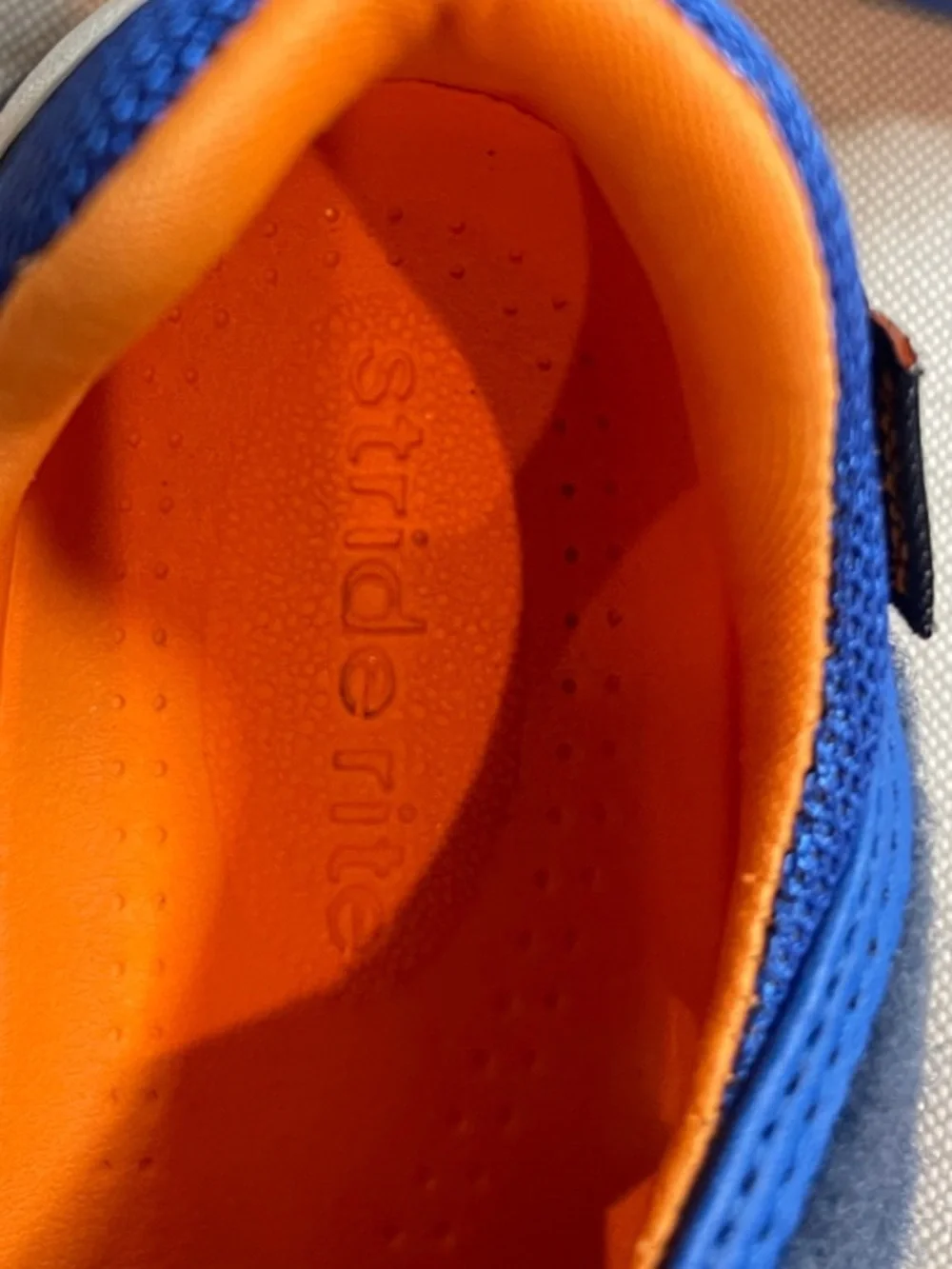 Stride Rite Navy and Orange Washable Kids Water Shoes, Velcro bungee closure.